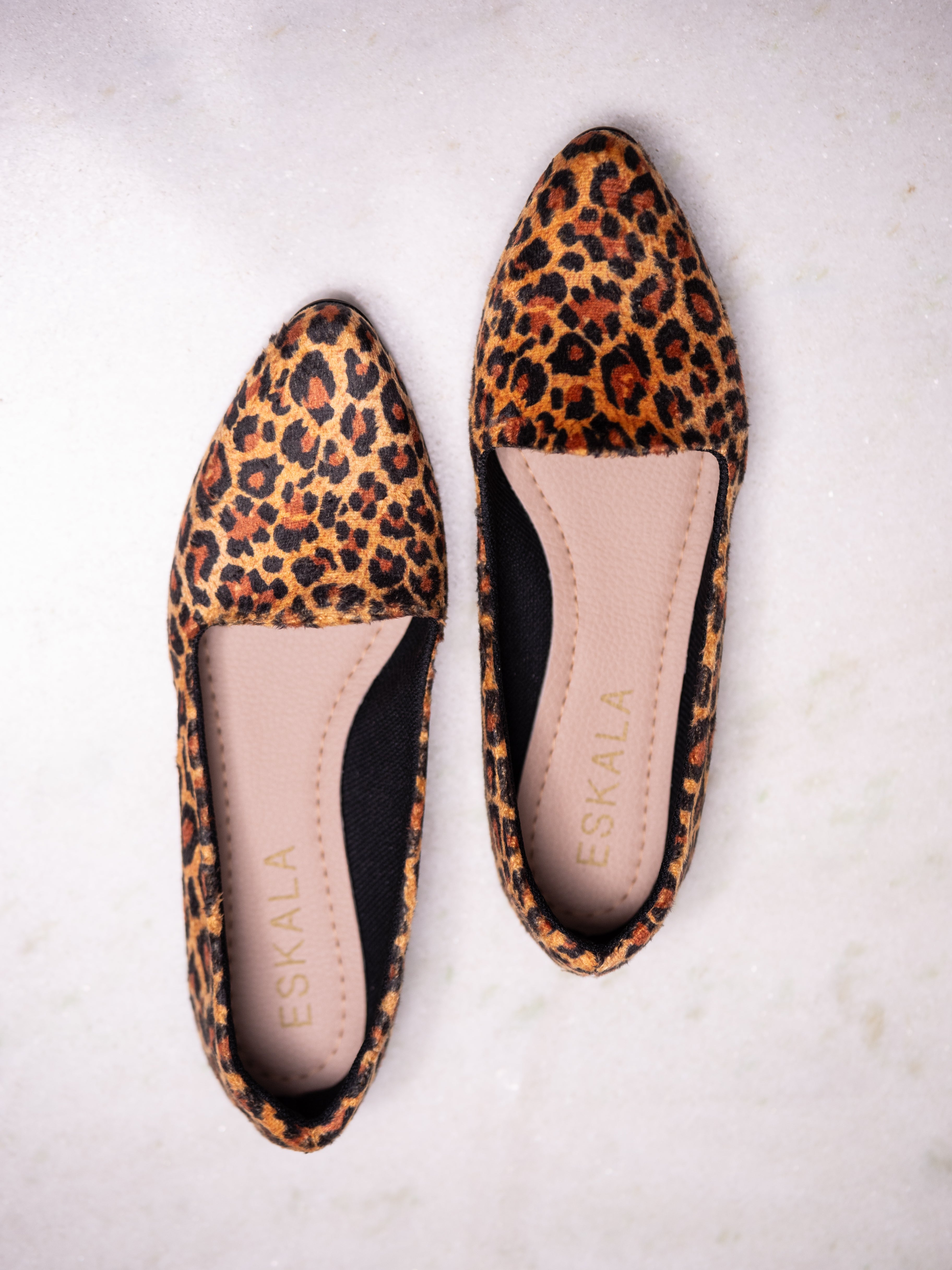 Chatita animal print oscuro